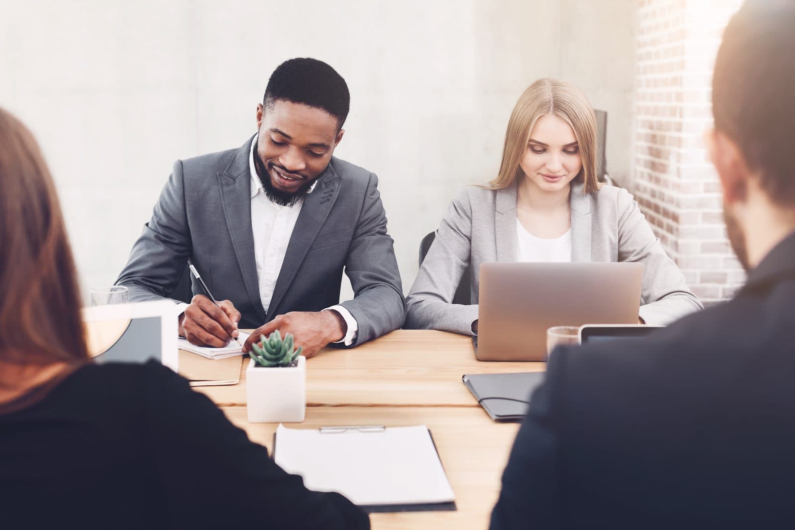 What Is a Staffing Agency and How Does It Help Employers?